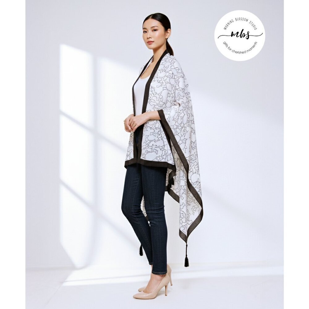 NWT Armani Exchange Mondele Winter Wrap Black White‎